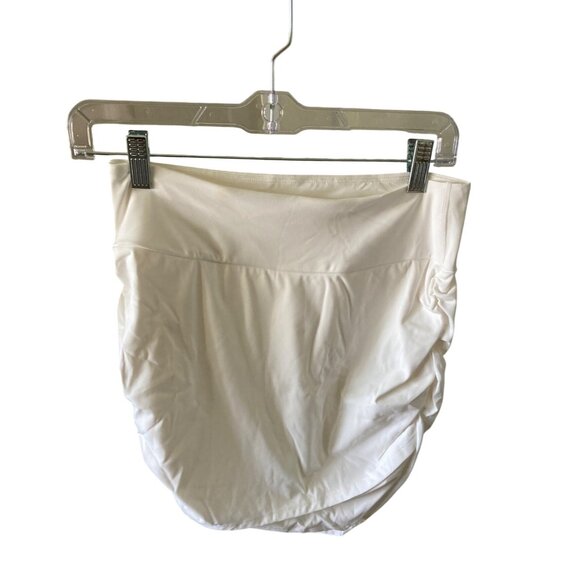 Halara Short Scrunch Sides shorts and inside pockets NWT - Picture 1 of 6
